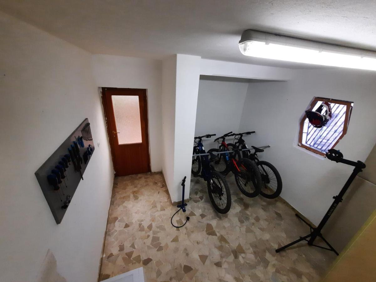 Casa Matilde - Appartamento Vista Mare - Con Posto Auto Finale Ligure Exterior photo