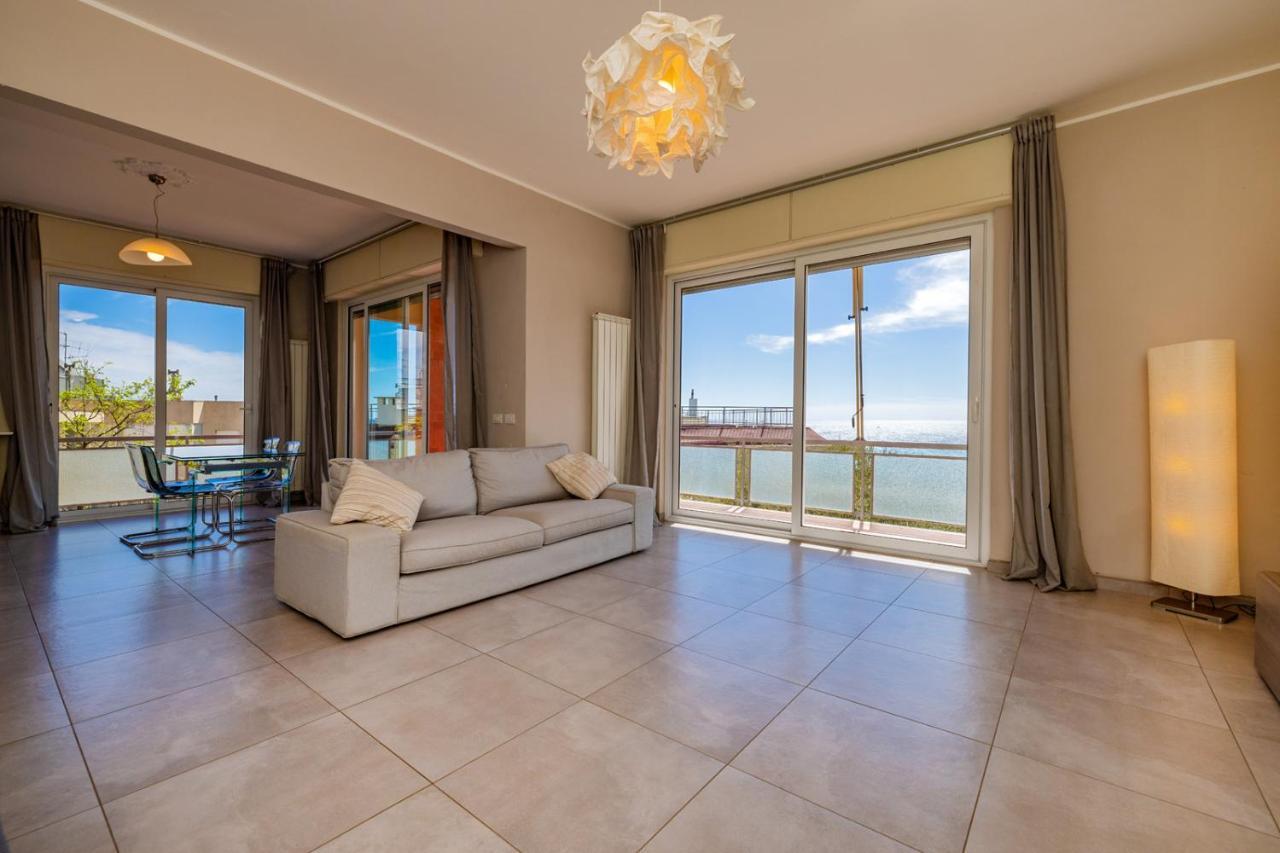 Casa Matilde - Appartamento Vista Mare - Con Posto Auto Finale Ligure Exterior photo